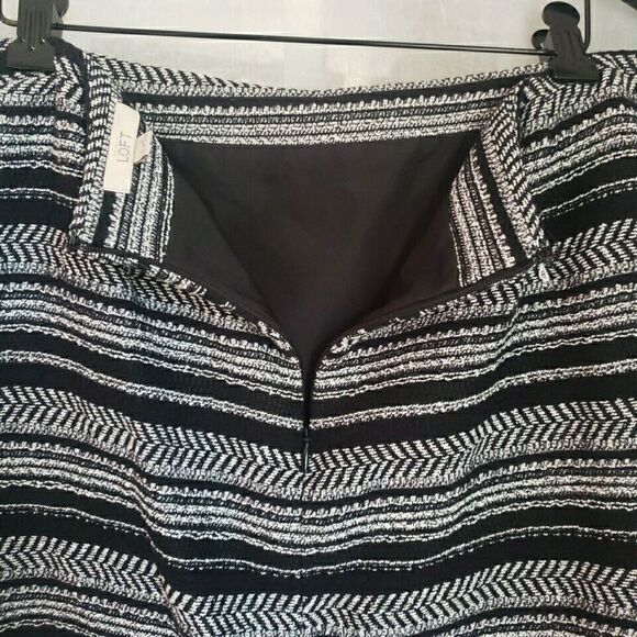 LOFT Skirt Size 8 Striped Boho Mini Western Aztec Strip Black White Cotton Blend - Picture 6 of 11